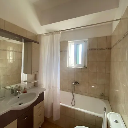 Helios Apartament Sarandë
